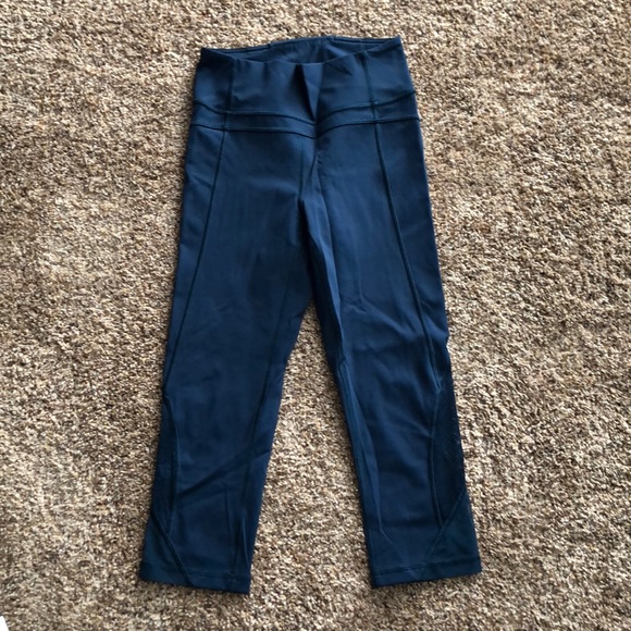 lululemon athletica Pants - Lululemon crop